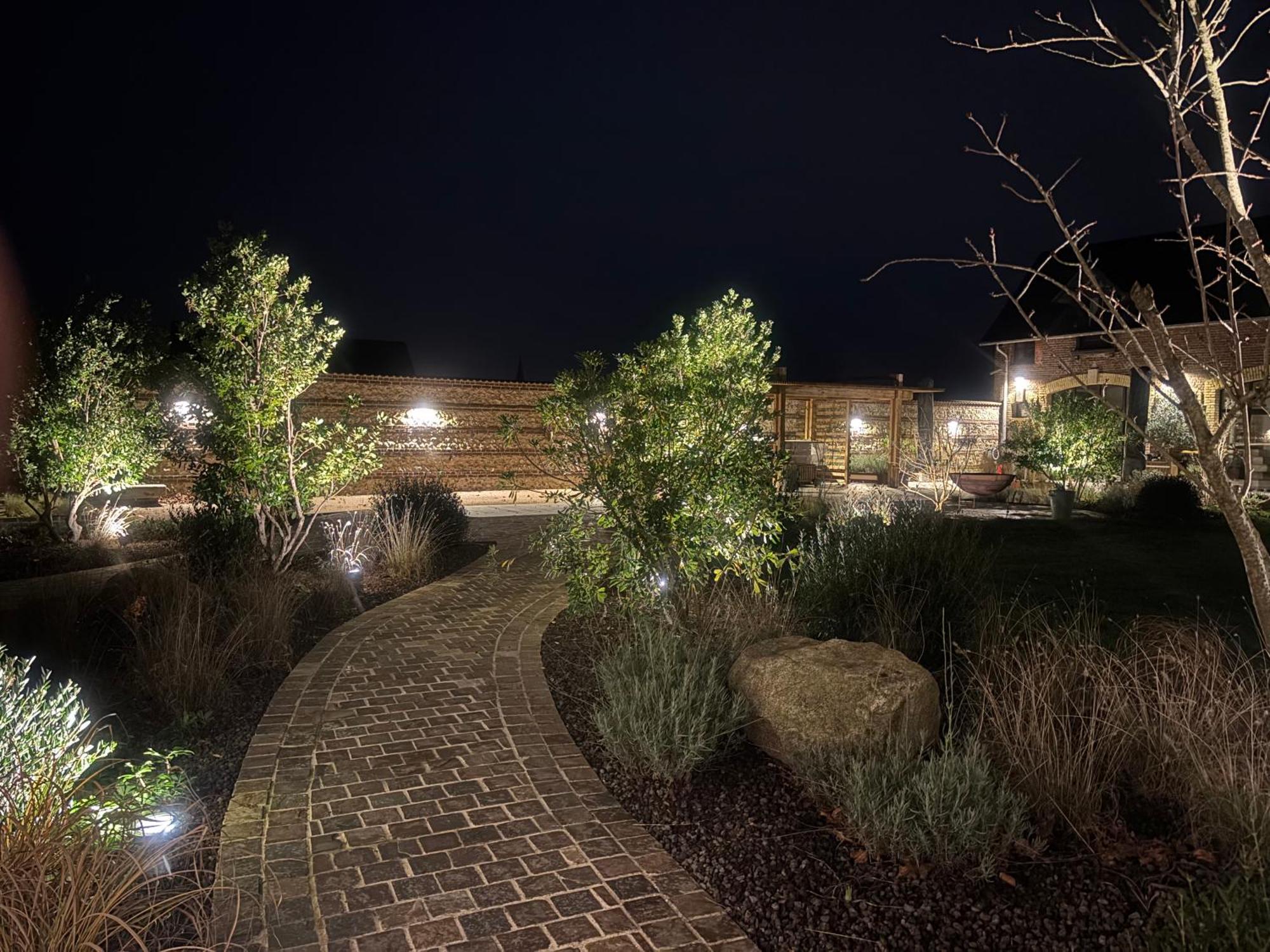 Ecurie Les Tourelles Piscine Interieure & Spa Gainneville Exterior photo